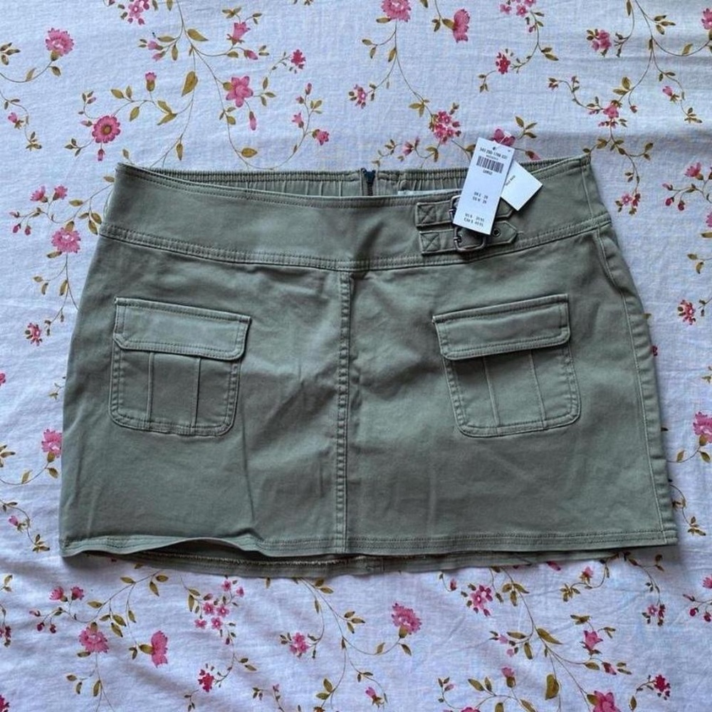 Hollister Khaki Belted Skirt